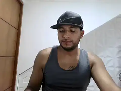 Snapshot of Bruno_vip chatting on May 25, 2026, 11:47 pm Bruno vip online show from May 25, 2026, 11:47 pm