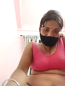 sampachatterjee234 online show from June 14, 2026, 7:48 pm