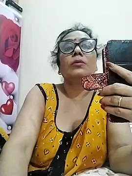 sampachatterjee234 online show from July 10, 2026, 4:29 pm