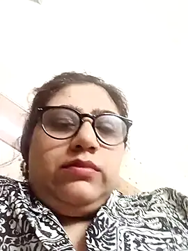 yourchahat27 online show from July 7, 2026, 7:23 am