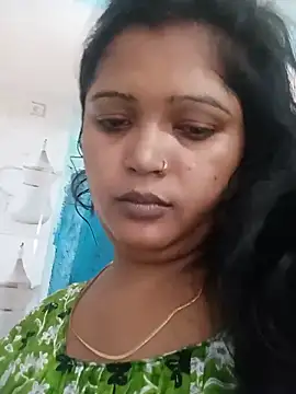 Raginilove online show from May 25, 2026, 1:16 am