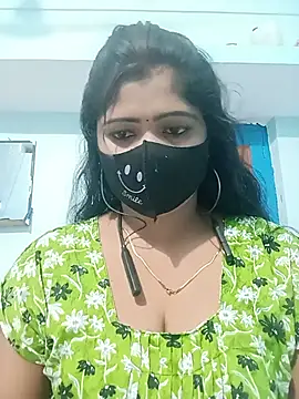 Raginilove online show from May 28, 2026, 10:32 am