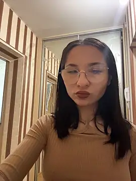 Snapshot of KameliaMur chatting on May 28, 2026, 3:14 am KameliaMur online show from May 28, 2026, 3:14 am
