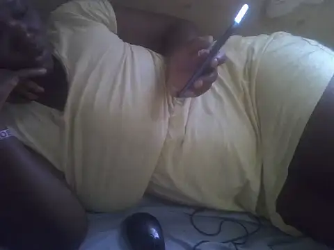 Snapshot of Cute-mish chatting on May 30, 2026, 5:03 am Cute-mish online show from May 30, 2026, 5:03 am
