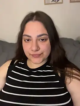 cutie doll  online show from May 30, 2026, 1:12 am