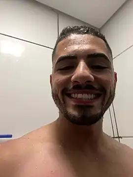 Gugostoso04 online show from June 2, 2026, 5:24 pm