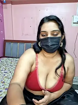 Snapshot of Hornyreshma chatting on July 24, 2026, 8:21 am Hornyreshma online show from July 24, 2026, 8:21 am