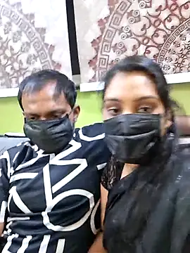 Hornyreshma online show from June 1, 2026, 5:23 pm