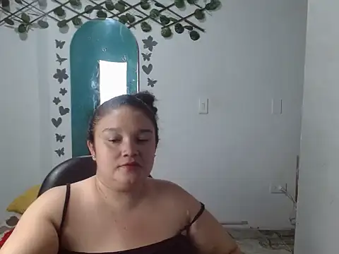 Snapshot of lucero_chuvy chatting on May 29, 2026, 7:53 pm lucero chuvy online show from May 29, 2026, 7:53 pm