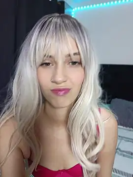 Snapshot of sofi_diaz1 chatting on June 1, 2026, 5:01 pm sofi diaz1 online show from June 1, 2026, 5:01 pm