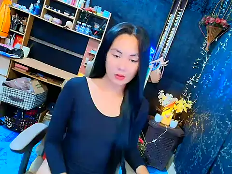 JillianWard17 online show from May 31, 2026, 8:53 pm