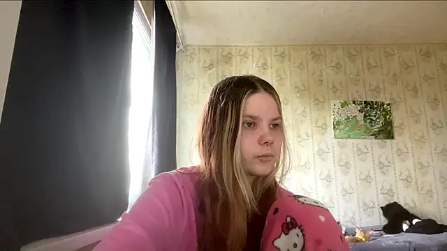 Snapshot of SusanaLeichty chatting on July 12, 2026, 4:52 pm SusanaLeichty online show from July 12, 2026, 4:52 pm