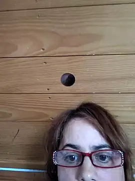 darkellie online show from May 22, 2026, 12:58 pm