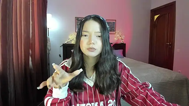 milana marttt online show from July 12, 2026, 12:50 pm