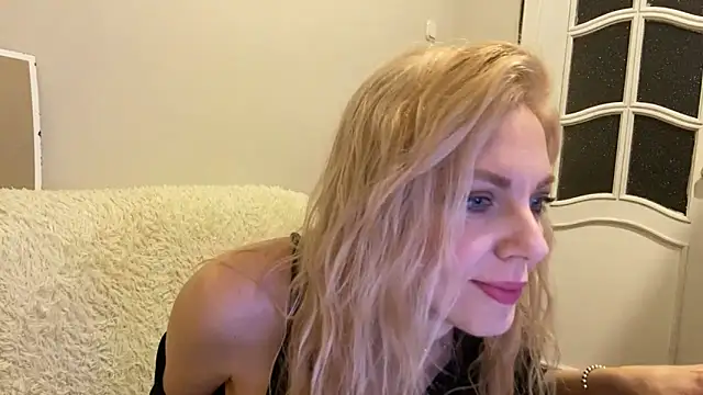 Snapshot of Allmaybe chatting on May 30, 2026, 5:07 pm Allmaybe online show from May 30, 2026, 5:07 pm