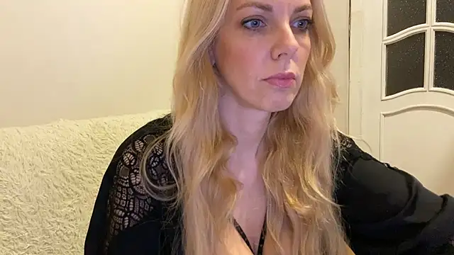 Snapshot of Allmaybe chatting on May 26, 2026, 6:28 pm Allmaybe online show from May 26, 2026, 6:28 pm
