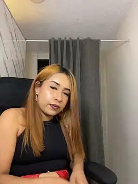 Snapshot of Meredith_779 chatting on June 6, 2026, 3:34 am Meredith 779 online show from June 6, 2026, 3:34 am