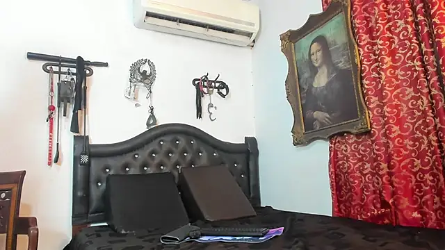 Snapshot of MartinaXBob chatting on May 28, 2026, 3:03 am MartinaXBob online show from May 28, 2026, 3:03 am