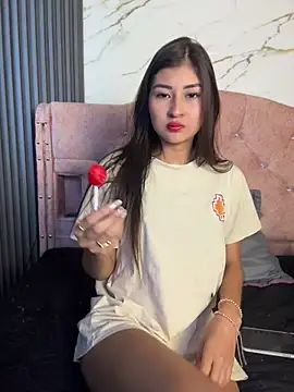 Aylin-fire online show from May 25, 2026, 6:50 pm