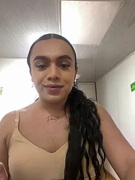 Snapshot of KendaallFox_ chatting on June 1, 2026, 11:32 am KendaallFox online show from June 1, 2026, 11:32 am