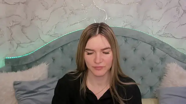 RoxyReignn online show from May 31, 2026, 10:54 pm