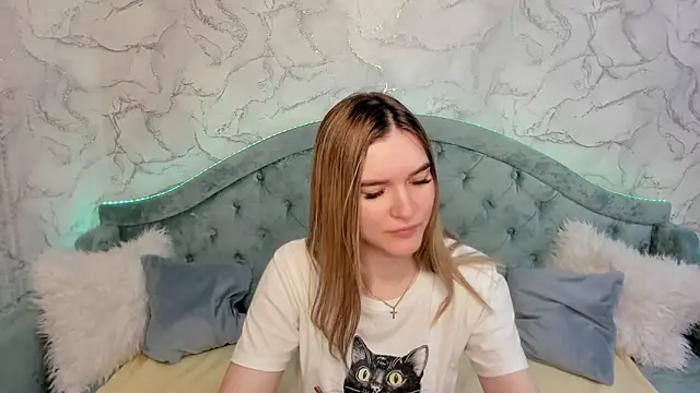 RoxyReignn online show from May 27, 2026, 11:34 pm