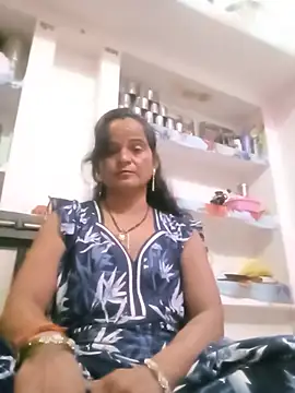 Snapshot of Cut_payi chatting on July 6, 2026, 2:02 pm Cut payi online show from July 6, 2026, 2:02 pm