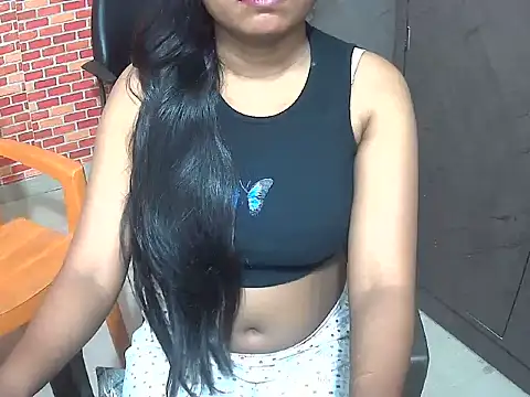 Snapshot of shallykaul chatting on May 31, 2026, 4:40 am shallykaul online show from May 31, 2026, 4:40 am