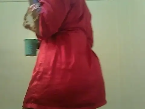 Snapshot of roziebeauty chatting on July 16, 2026, 2:41 am roziebeauty online show from July 16, 2026, 2:41 am