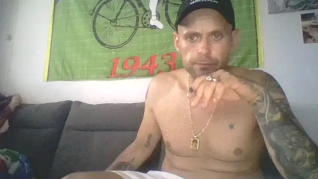 Dileilei online show from July 12, 2026, 2:29 pm