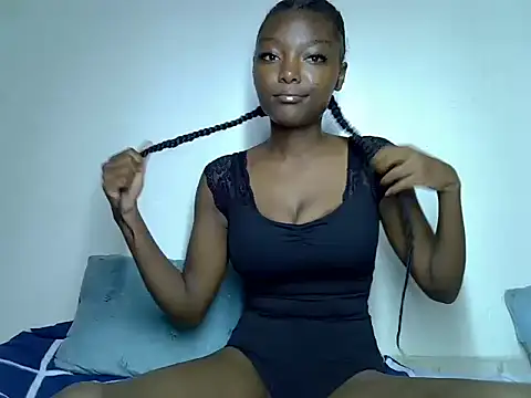 Snapshot of Tasha_Arianah chatting on June 12, 2026, 12:03 pm Tasha Arianah online show from June 12, 2026, 12:03 pm
