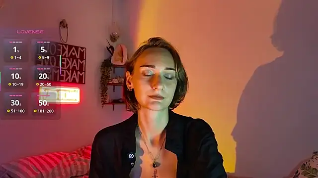 lexxislexxx online show from July 17, 2026, 5:10 pm