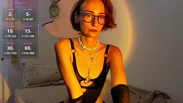 Snapshot of lexxislexxx chatting on June 3, 2026, 8:02 pm lexxislexxx online show from June 3, 2026, 8:02 pm