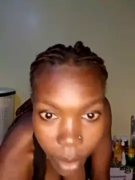 Snapshot of queen_lavendah chatting on May 24, 2026, 2:50 pm queen lavendah online show from May 24, 2026, 2:50 pm
