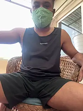Snapshot of syntaxbear chatting on July 9, 2026, 1:39 am syntaxbear online show from July 9, 2026, 1:39 am