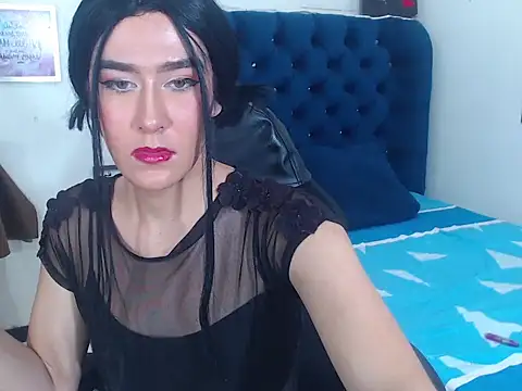 Snapshot of Honeyy_Sweett chatting on May 28, 2026, 5:19 pm Honeyy Sweett online show from May 28, 2026, 5:19 pm