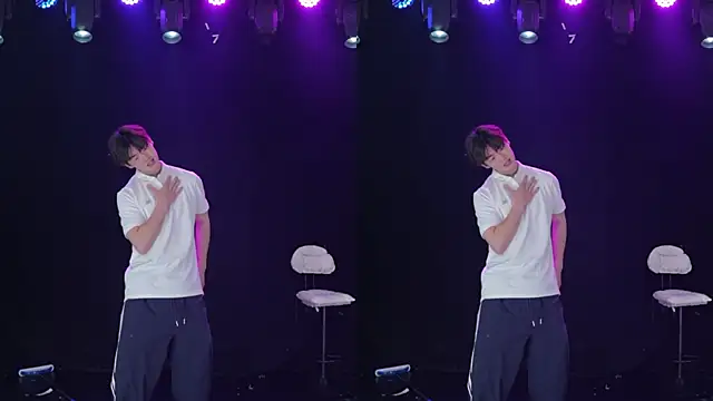 Snapshot of St-01 chatting on May 27, 2026, 12:01 pm St-01 online show from May 27, 2026, 12:01 pm
