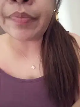 Snapshot of HabibteAna chatting on June 8, 2026, 2:06 pm HabibteAna online show from June 8, 2026, 2:06 pm