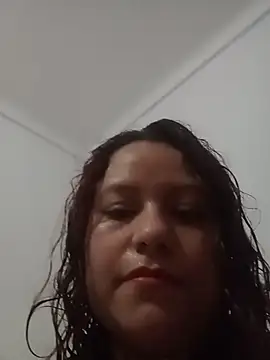Snapshot of Catalina_sout chatting on July 15, 2026, 1:07 pm Catalina sout online show from July 15, 2026, 1:07 pm