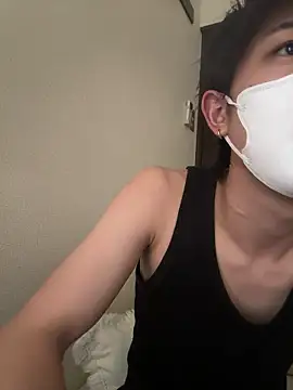 shoyan31goo online show from May 27, 2026, 3:58 am