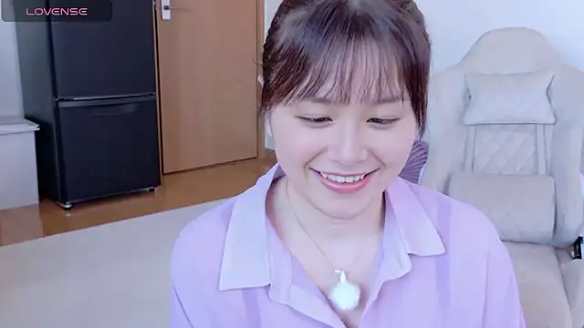 Snapshot of nicochan- chatting on June 6, 2026, 6:51 am nicochan- online show from June 6, 2026, 6:51 am