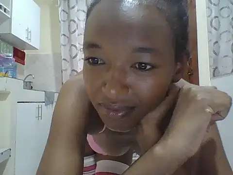 Miss lavagirl online show from July 7, 2026, 6:47 am