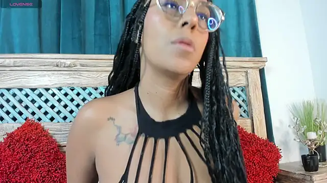 Snapshot of PriscilaCooper_ chatting on May 30, 2026, 7:19 pm PriscilaCooper online show from May 30, 2026, 7:19 pm