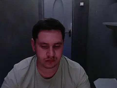 Snapshot of Max_Marlyn chatting on May 28, 2026, 4:57 pm Max Marlyn online show from May 28, 2026, 4:57 pm