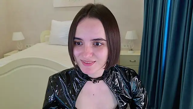 Daisy Heart online show from July 1, 2026, 8:03 am