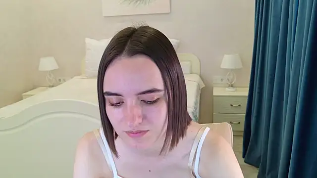 Snapshot of Daisy_Heart chatting on June 1, 2026, 4:24 am Daisy Heart online show from June 1, 2026, 4:24 am