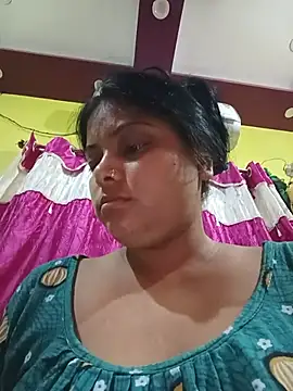 Snapshot of itz_sima34 chatting on June 1, 2026, 9:58 pm itz sima34 online show from June 1, 2026, 9:58 pm