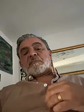 ramoon1965 online show from July 14, 2026, 9:25 am