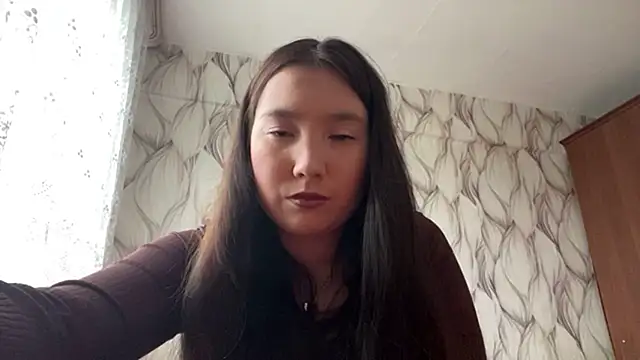 Aliceqteqte online show from June 4, 2026, 9:03 am