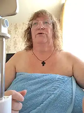 Sweet19-68 online show from June 21, 2026, 10:32 am